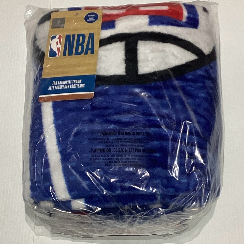 LA Clippers NBA Fan Favorite Throw / Blanket 50” x 60” NIP